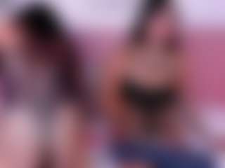 Ivy y Luna's Live Sex Cam Show