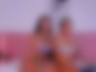 Ivy y Luna's Live Sex Cam Show