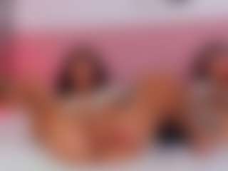 Ivy y Luna's Live Sex Cam Show