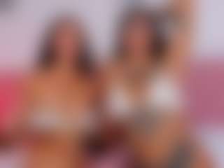 Ivy y Luna's Live Sex Cam Show