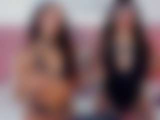 Live cam show with Ivy y Luna - Blowjob on Camsoda