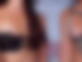 Live cam show with Ivy y Luna - Skinny on camwithhim.com