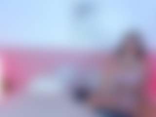 Live-Cam-Show mit Ivy y Luna - Tease auf Camsoda