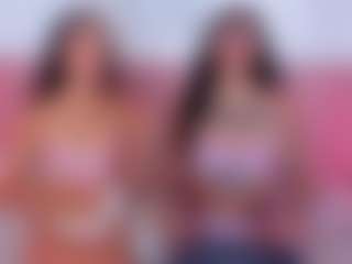 Live cam show with Ivy y Luna - Cum on SmokeAndPoke