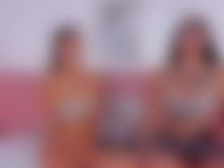 Live cam show with Ivy y Luna - White on CamwithHer | colombia