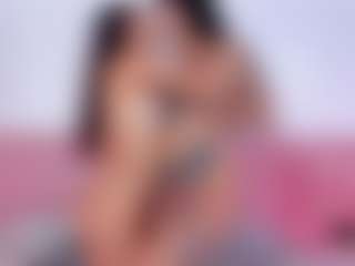 Ivy y Luna's Live Sex Cam Show
