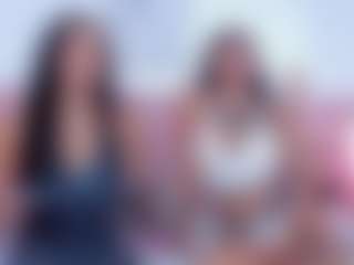 Ivy y Luna's Live Sex Cam Show