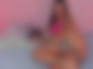 Live cam show with Ivy y Luna - Gape on Uber Horny