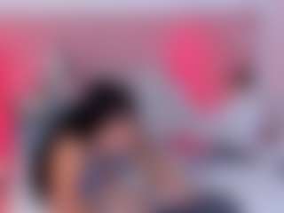 Live cam show with Ivy y Luna - Tease on Cam Slut