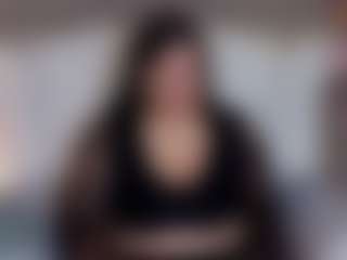 RachelCarlton MILF webcam performer live streaming