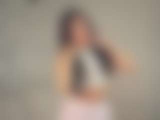 AleciaPoer's Live Sex Cam Show