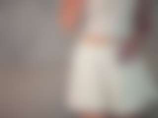 Live cam show with Lia - Cum on madthumbs