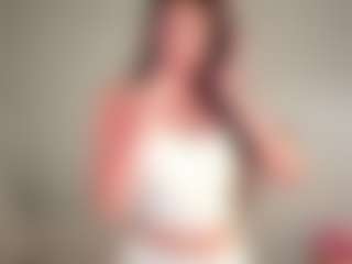 Live cam show with Lia - Facial Piercings on fapnchat
