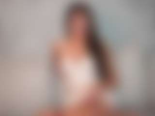 Live cam show with Lia - Brown Hair on fapnchat