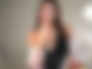 Live cam show with Lia - Facial Piercings on Free Soda