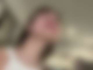 Live cam show with ArnetteGlazer - Young Adult Teen (18+) on Chatstar