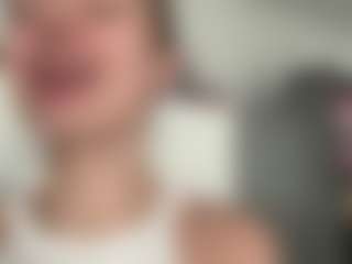 ArnetteGlazer's Live Sex Cam Show