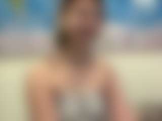 Live cam show with ArnetteGlazer - New Teen (18+) on Camming Site
