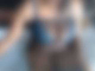 CleoEyesQueen's Live Sex Cam Show
