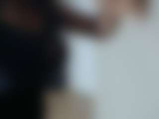 Live cam show with CleoEyesQueen - Big Tits Brown Hair on SxyPornLive