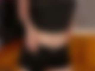 Live cam show with coldbby1 - Green Eyes on madthumbs