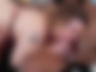 DerkNValentina's Live Sex Cam Show