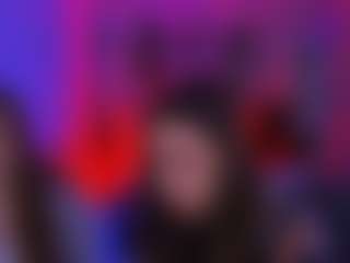 Spettacolo in cam dal vivo con emilia-fly - Skinny su Camsoda