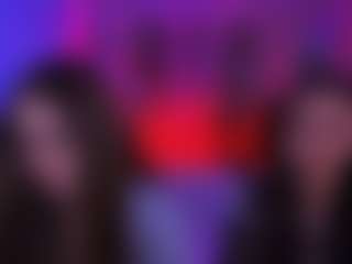 Live cam show with emilia-fly - Average on AdultVida.com