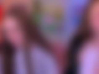 Live cam show with emilia-fly - Average on wildcum.com