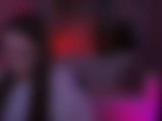 Live cam show with emilia-fly - Striptease Granny on Milf Play