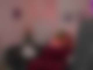 EmilySwann's Live Sex Cam Show