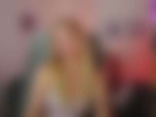 EmilySwann's Live Sex Cam Show