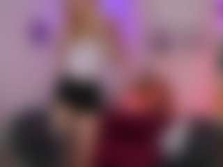 EmilySwann's Live Sex Cam Show