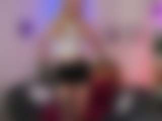 EmilySwann's Live Sex Cam Show