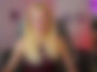 EmilySwann's Live Sex Cam Show