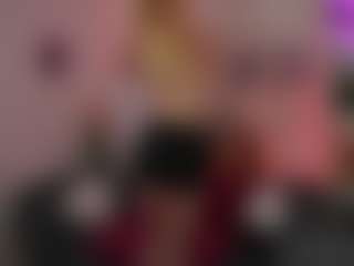 EmilySwann's Live Sex Cam Show