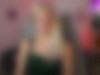 EmilySwann's Live Sex Cam Show