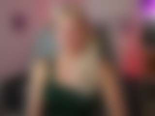EmilySwann's Live Sex Cam Show