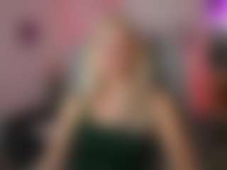 EmilySwann's Live Sex Cam Show