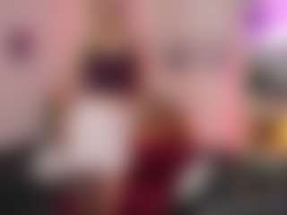 EmilySwann's Live Sex Cam Show