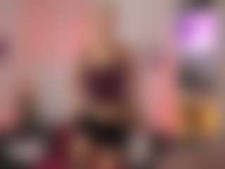 EmilySwann's Live Sex Cam Show