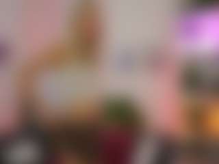 EmilySwann's Live Sex Cam Show