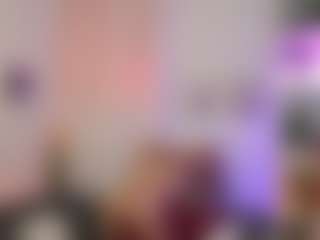 EmilySwann's Live Sex Cam Show