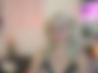 Show de cam en vivo con EmilySwann - Gamer en Camsoda