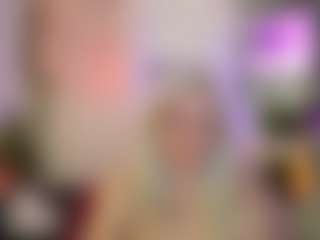 Live cam show with EmilySwann - Gamer on Soda Cam