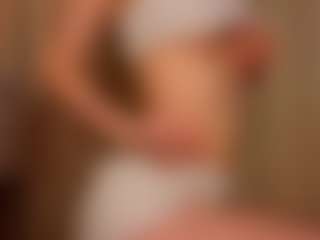 EneidaRosboril's Live Sex Cam Show
