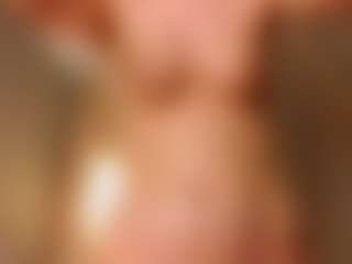 Live cam show with EneidaRosboril - New White on TeamSkeetLive | united kingdom