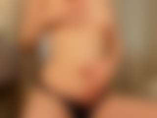 EneidaRosboril's Live Sex Cam Show