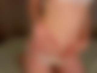 Live cam show with EneidaRosboril - Camel Toe on Camsoda