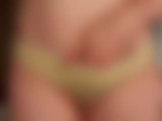 EneidaRosboril's Live Sex Cam Show